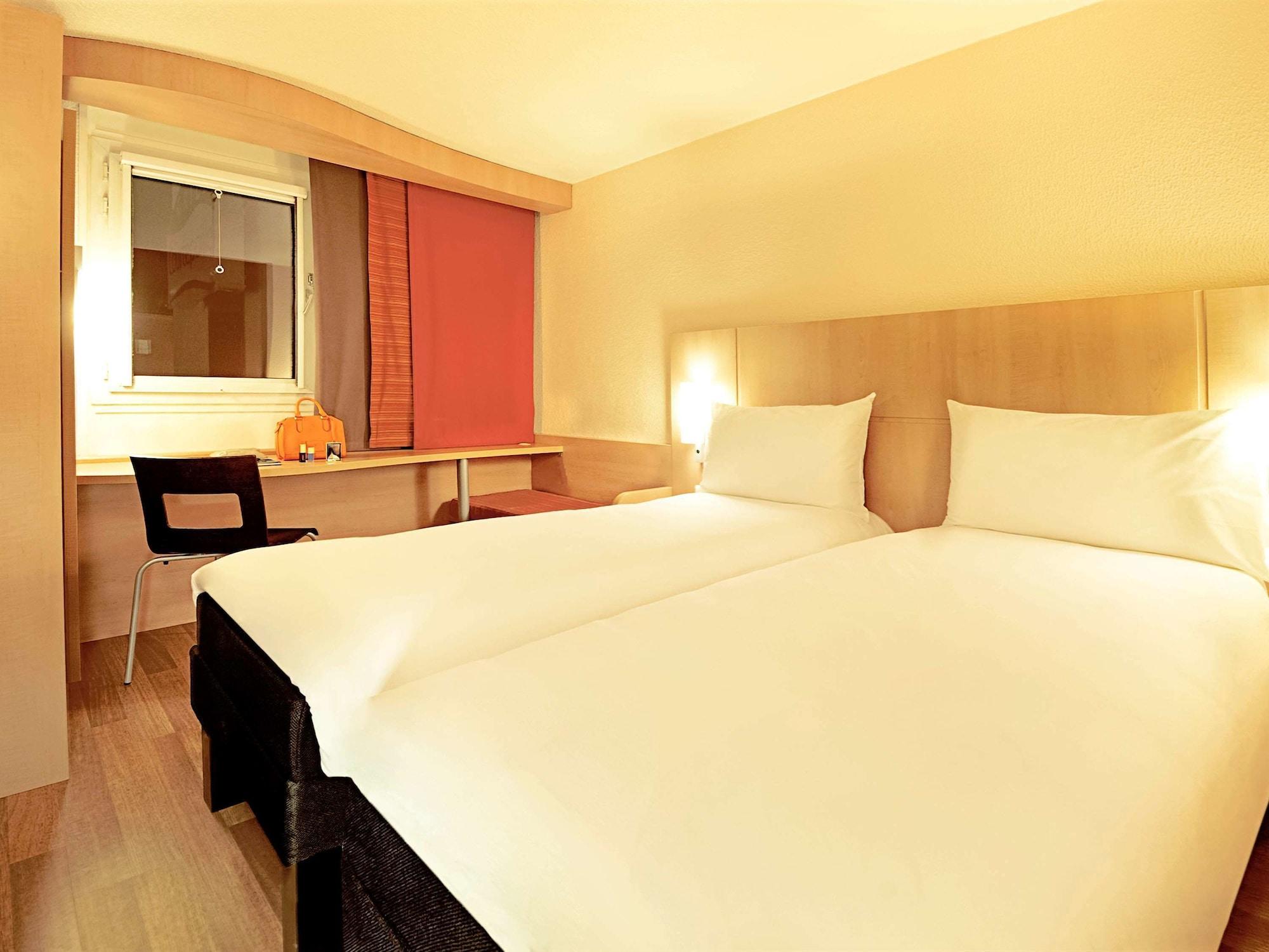 Ibis Poitiers Sud Hotel Exterior photo